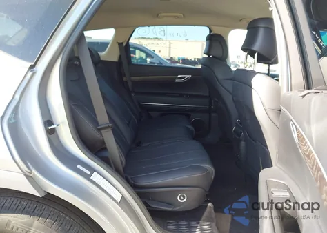 2024 Genesis Gv80 2.5T Awd from USA, damaged, VIN KMUHBDSB2RU181110